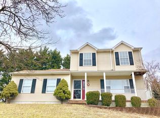 3 Gladiola Dr, Howell, NJ 07731