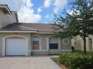 5521 NW 90th Ave, Sunrise, FL 33351
