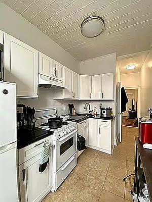 3rd image of 244 Prospect Park W APT 4L