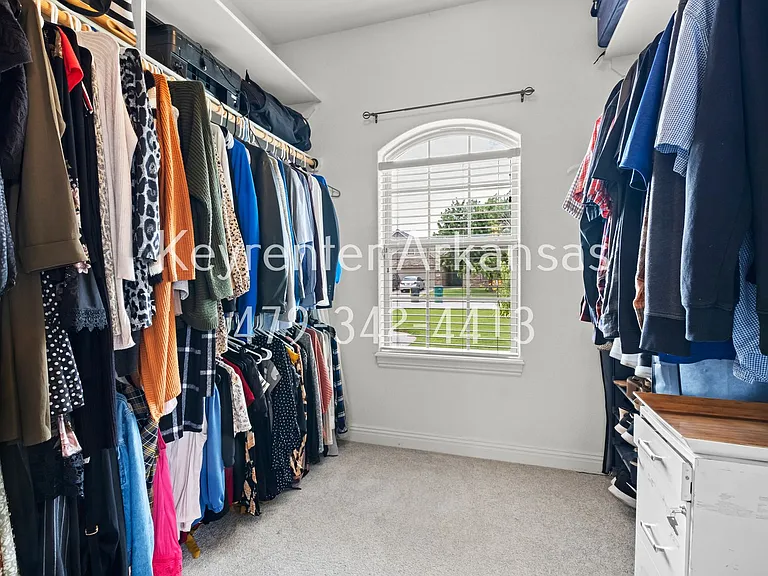 1048 Tarah Knolls Cir — Photo 20