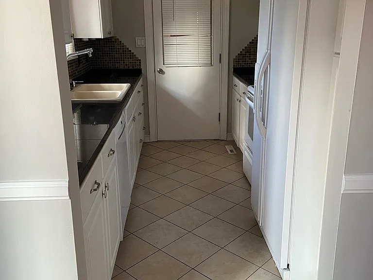 4316 Richardson Dr NW — Photo 9