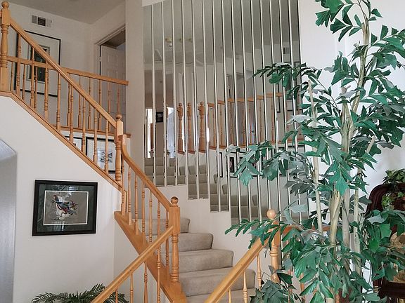 Mirrored stairwell