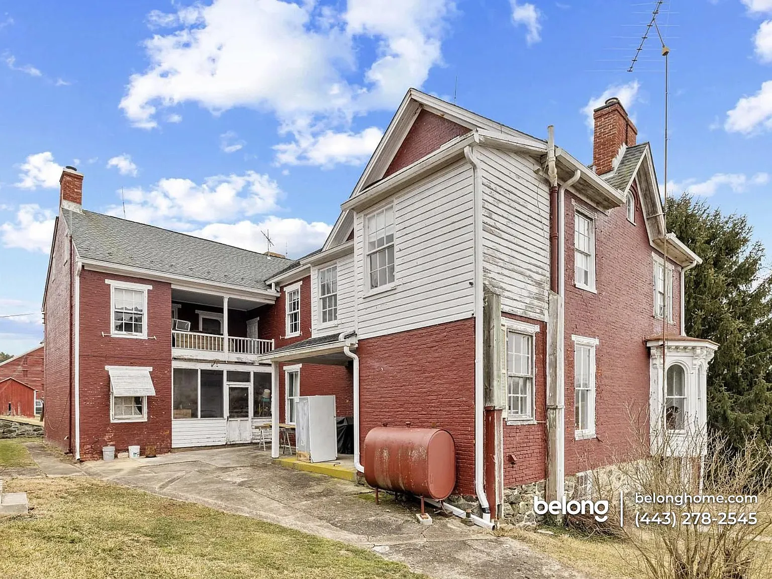 2 bed, 1.5 bath, 1200 sqft, $2,195 — Photo 1