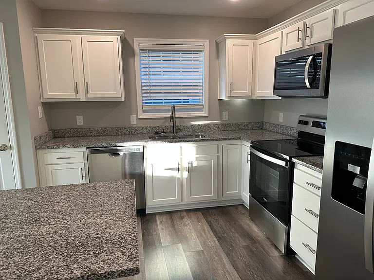 2010 Dolly Dr — Photo 16
