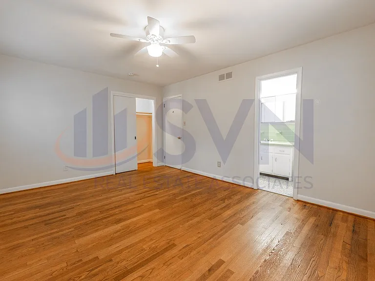 406 N Estes Dr — Photo 19