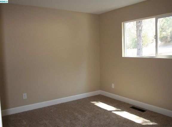 4th image of 21398 Crestview Dr