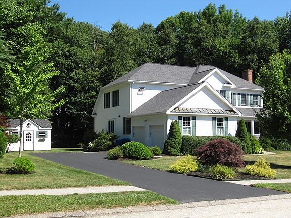 3rd image of 37 Brackett Hill Rd