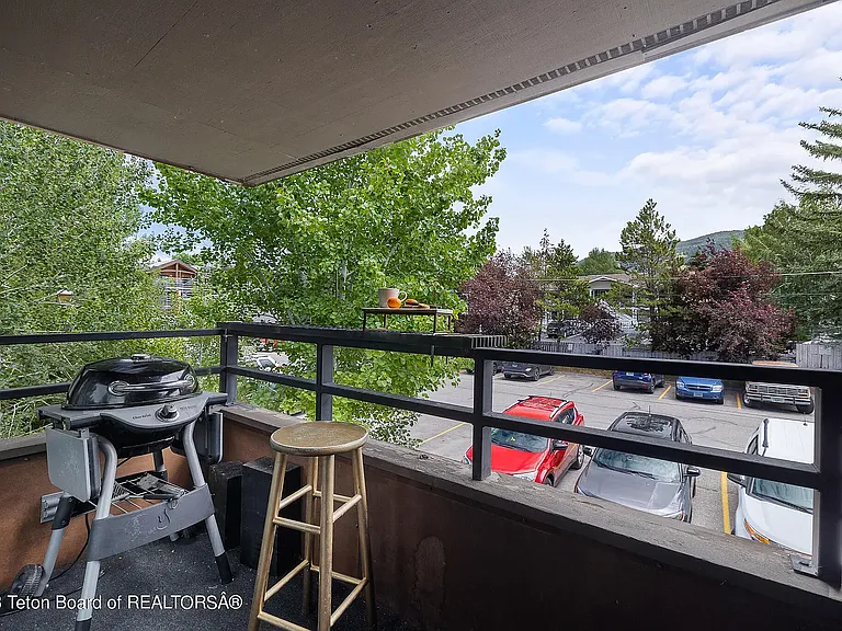 355 W Deloney Ave #C-8 — Photo 10