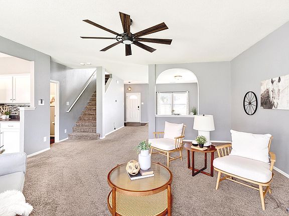 5th image of 1216 King Maple Dr