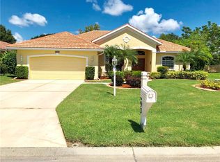 4493 McIntosh Lake Ave, Sarasota, FL 34233