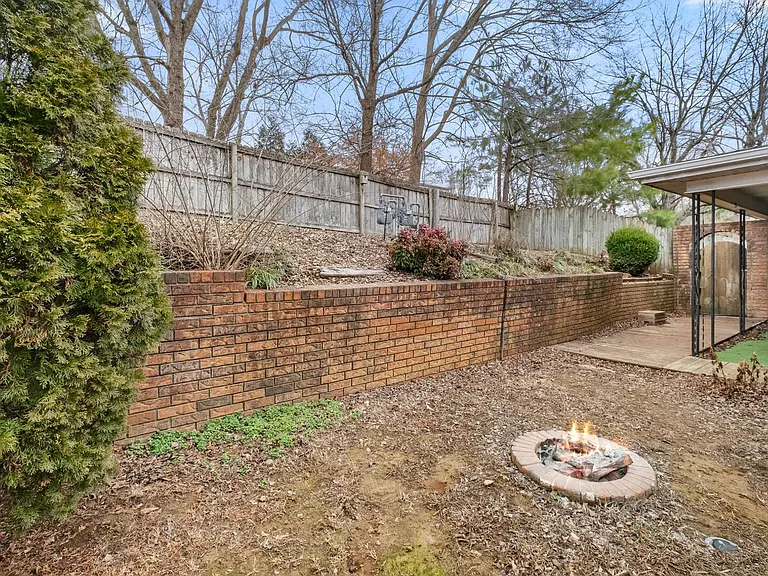 Pointer Lane Duplex — Photo 18