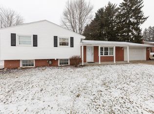 8295 Sharon Ave NW, Canton, OH 44720