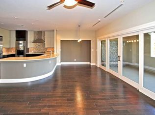215 Annie St #D, Olmos Park, TX 78212