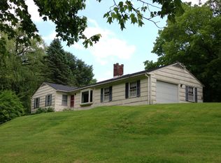 9 Greenwood Cir, South Egremont, MA 01258