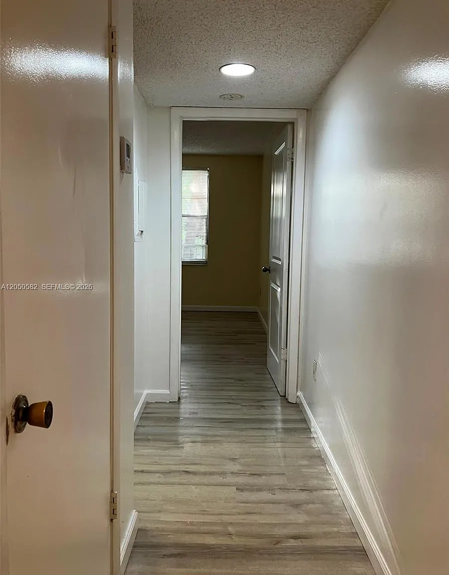 Palm Aire Gardens Condo — Photo 4