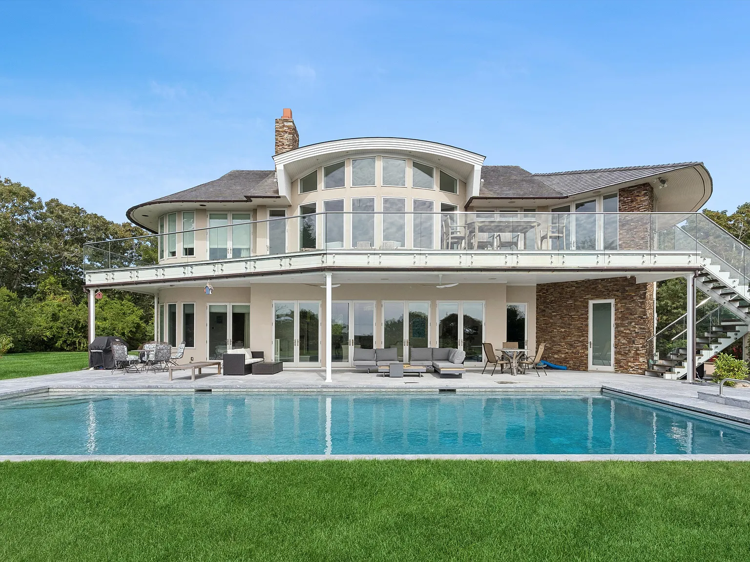 Brand New Home South of the Highway With Amazing Ocean Views — Photo 3
