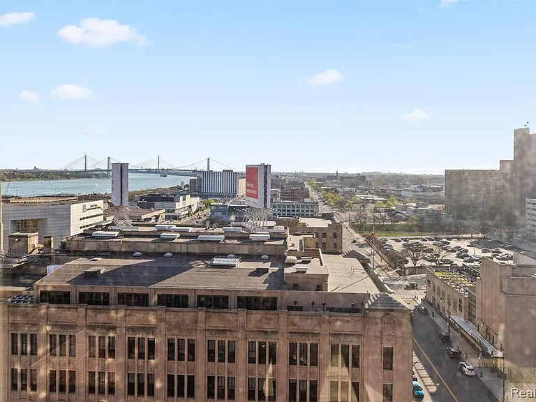 525 W Lafayette Blvd #13C — Photo 15
