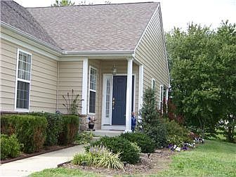 3rd image of 76 Queen Anne Ct
