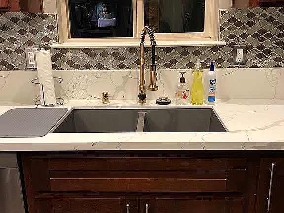 4th image of 4233 Clay Creek Way