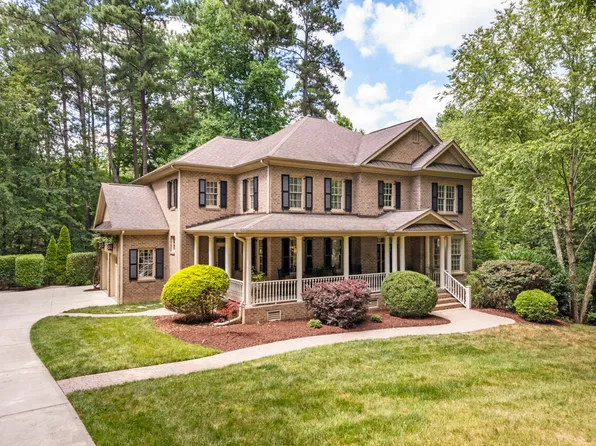 205 Copper Beech Ct, Chapel Hill, NC 27517