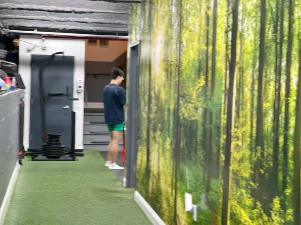 25-34 Steinway Street image 7 of 29