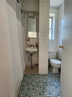 Rented by Oxford Property Group | media 8