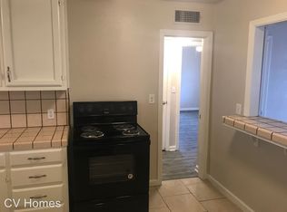 2004 E Harvard Ave, Fresno, CA 93703