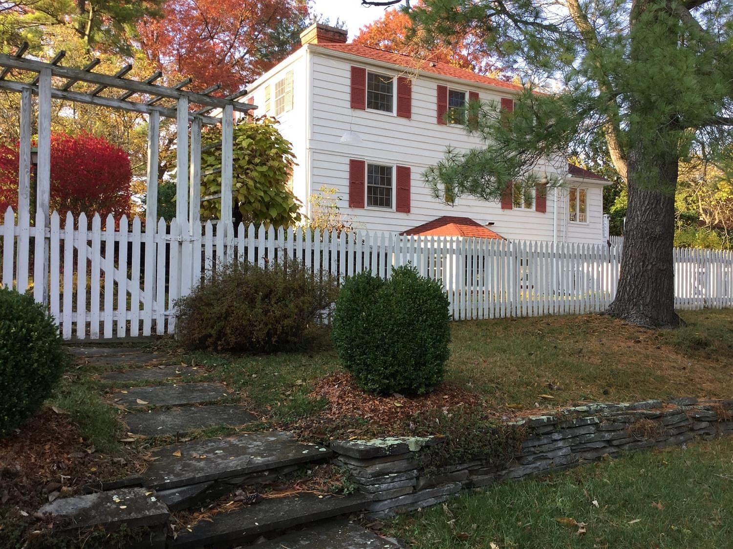 505 The Pkwy Ithaca Ny 14850 Zillow