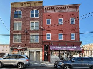 381 Communipaw Ave UNIT 2B, Jersey City, NJ 07304