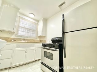 10388 Holman Ave #1, Los Angeles, CA 90024
