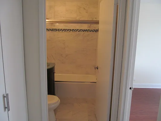 Sold by American Colonial Corp. | media 62