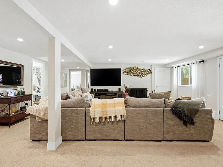 10235 W 33rd Ave — Photo 12