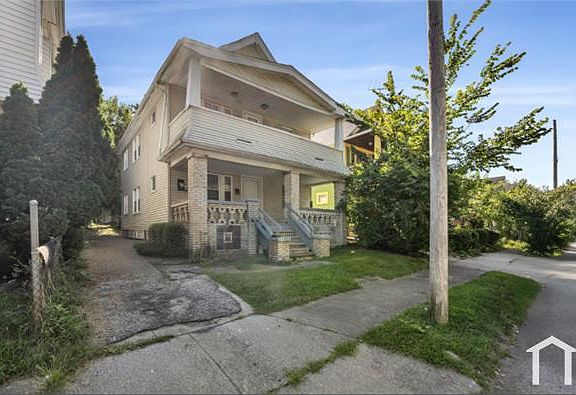 4th image of 2907 E 117th St