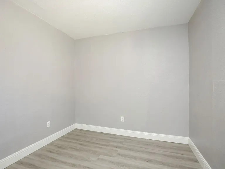8127 Colonial Ln #2 — Photo 25