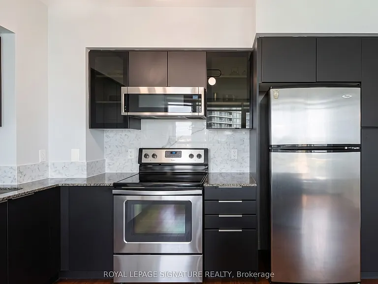 2230 Lake Shore Blvd W #1505 — Photo 3