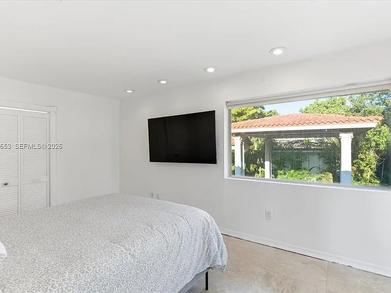 1249 Biscaya Dr — Photo 42