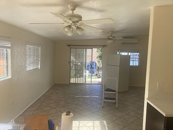 3rd image of 578 Guava Ave