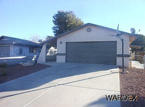 2nd image of 3574 N Pearl St