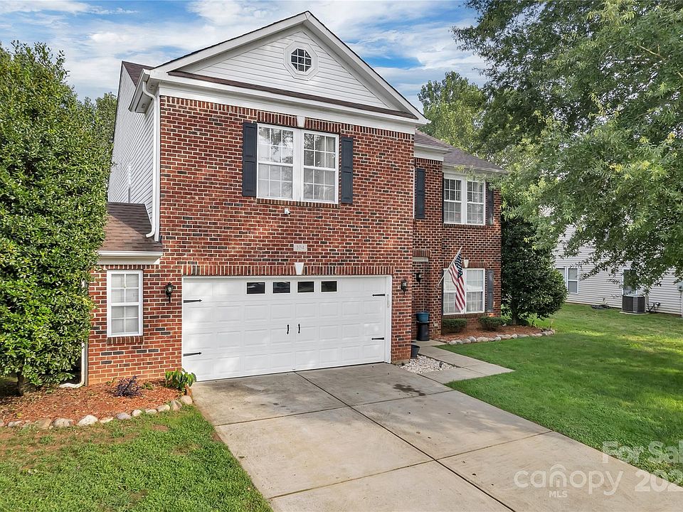 1st image of 104 Kendrick Farm Dr
