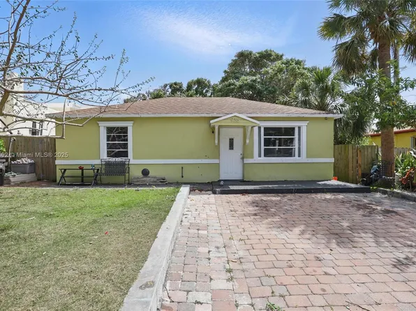 936 38th St, West Palm Beach, FL 33407