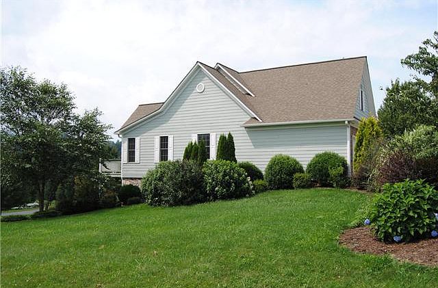 2nd image of 898 W Landing Dr