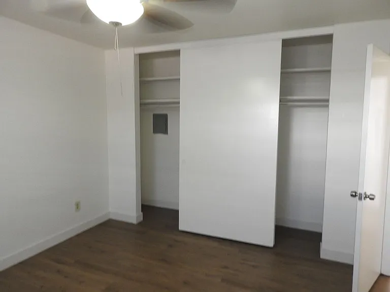 2146 Sunset Cliffs Blvd — Photo 9