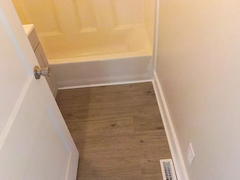 402 Green Acres Dr — Photo 22