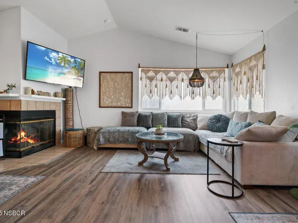 160 S 6th St, Grover Beach, CA 93433