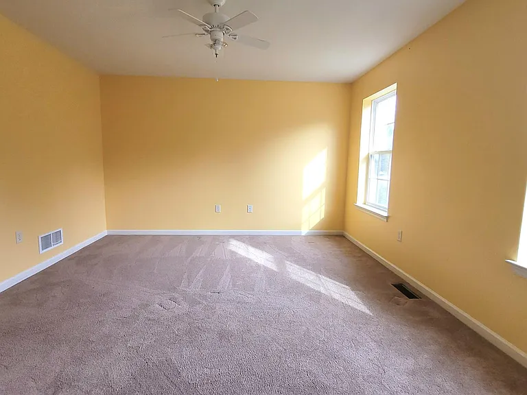 192 Old Schoolhouse Ln — Photo 19