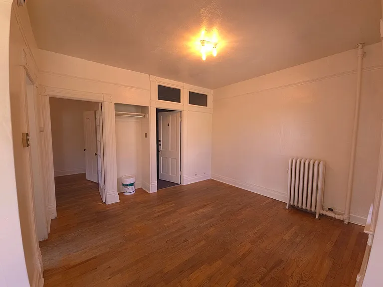 1032 Pine — Photo 32