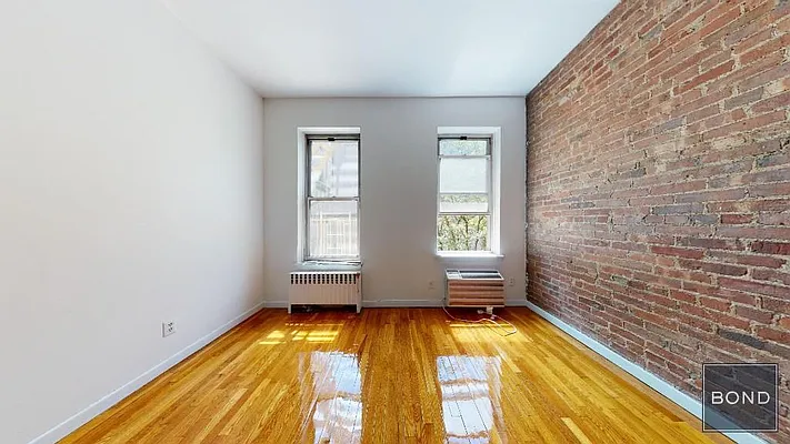 Rented by Bond New York | media 12