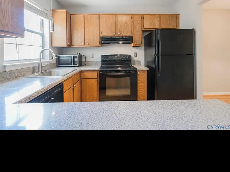 1814 Timberly Waye — Photo 15
