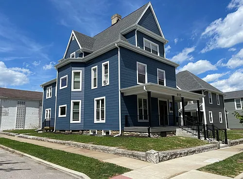 800 Brown St Photo 1