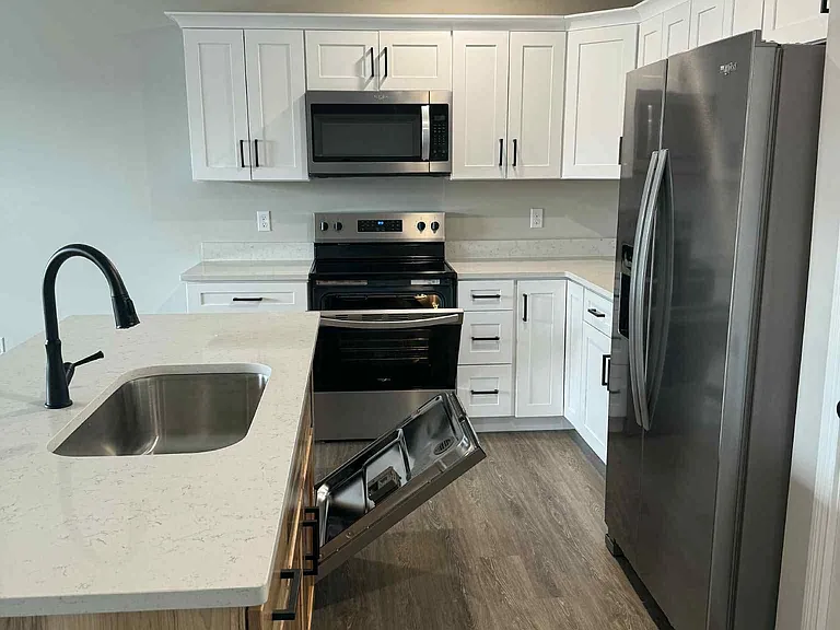 418 Nandino Cir #418 — Photo 5